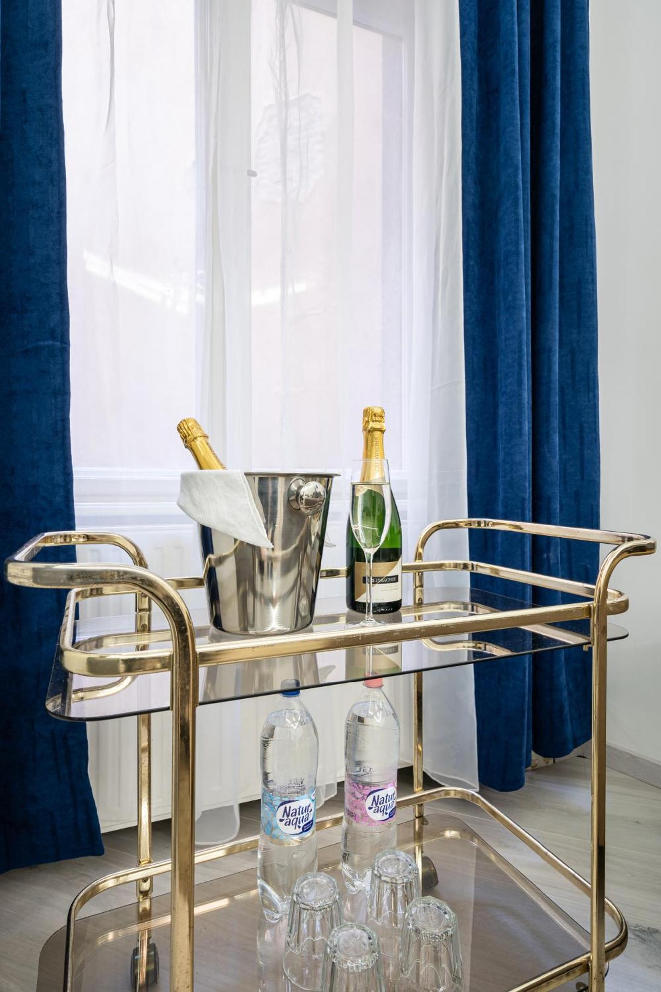 Myelegance Downtown Apartment Free Parking บูดาเปสต์ ภายนอก รูปภาพ